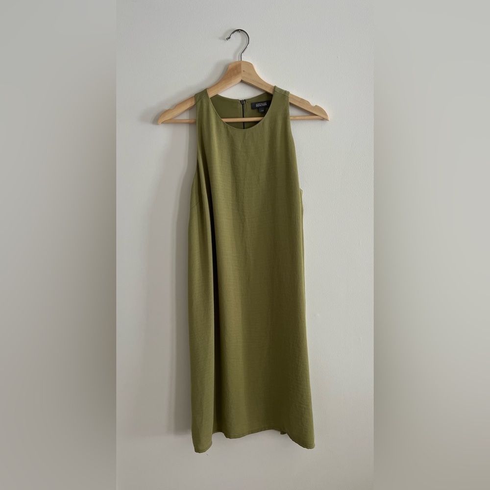 Kenneth Cole Reaction Sage Green Dress